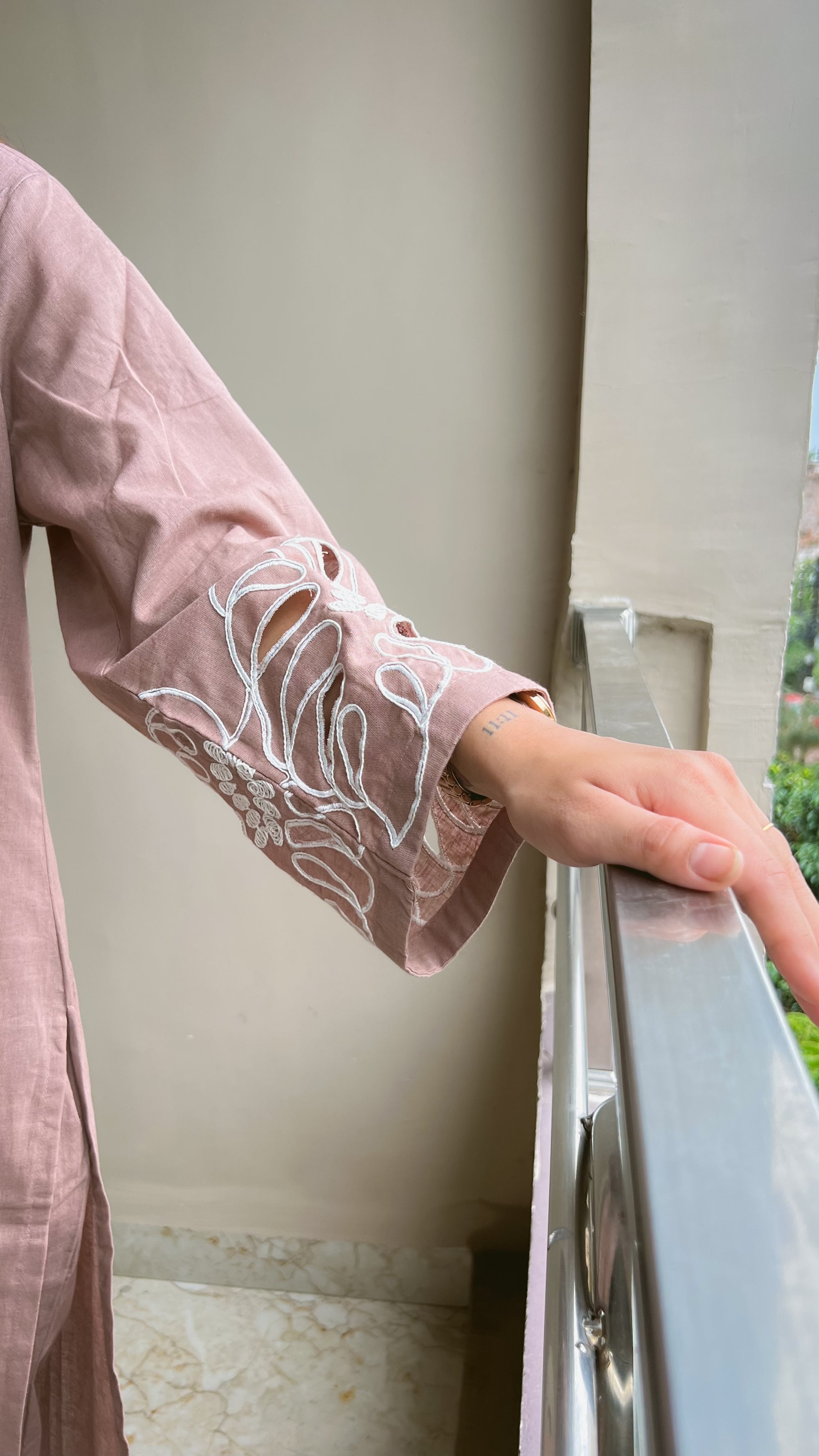 Sugar and sleeve