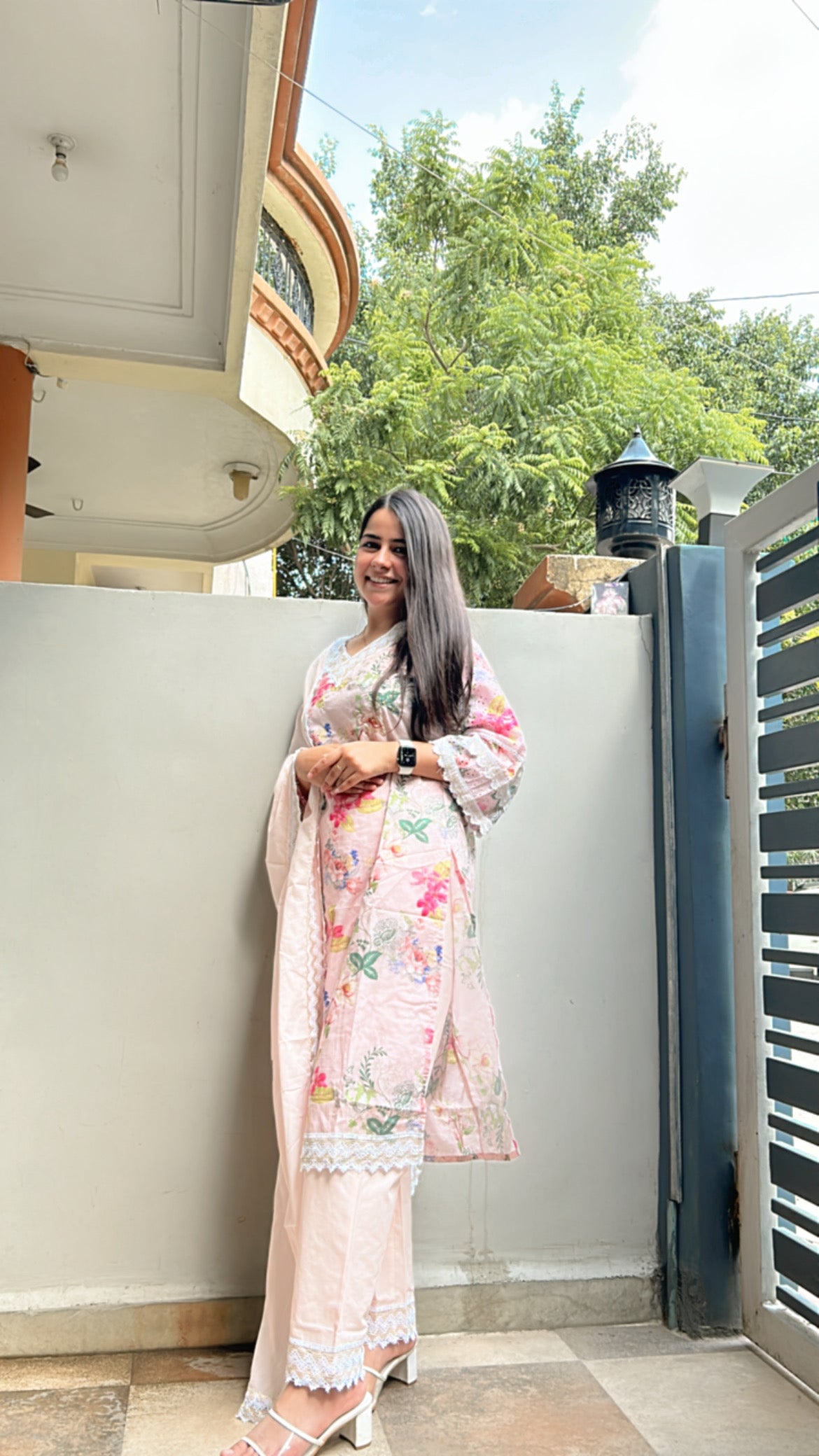 Gulabi bageecha