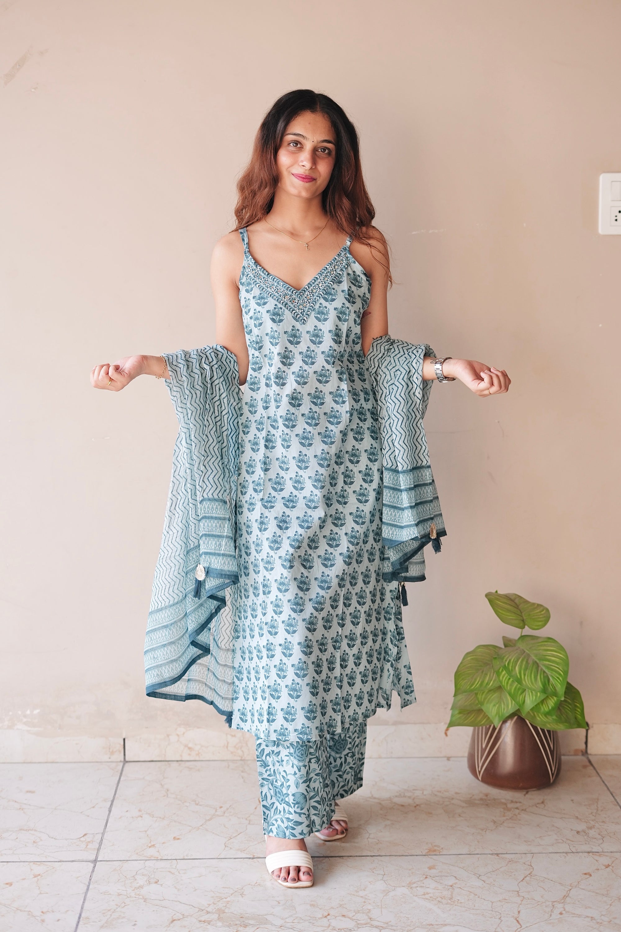 Neela ambar
