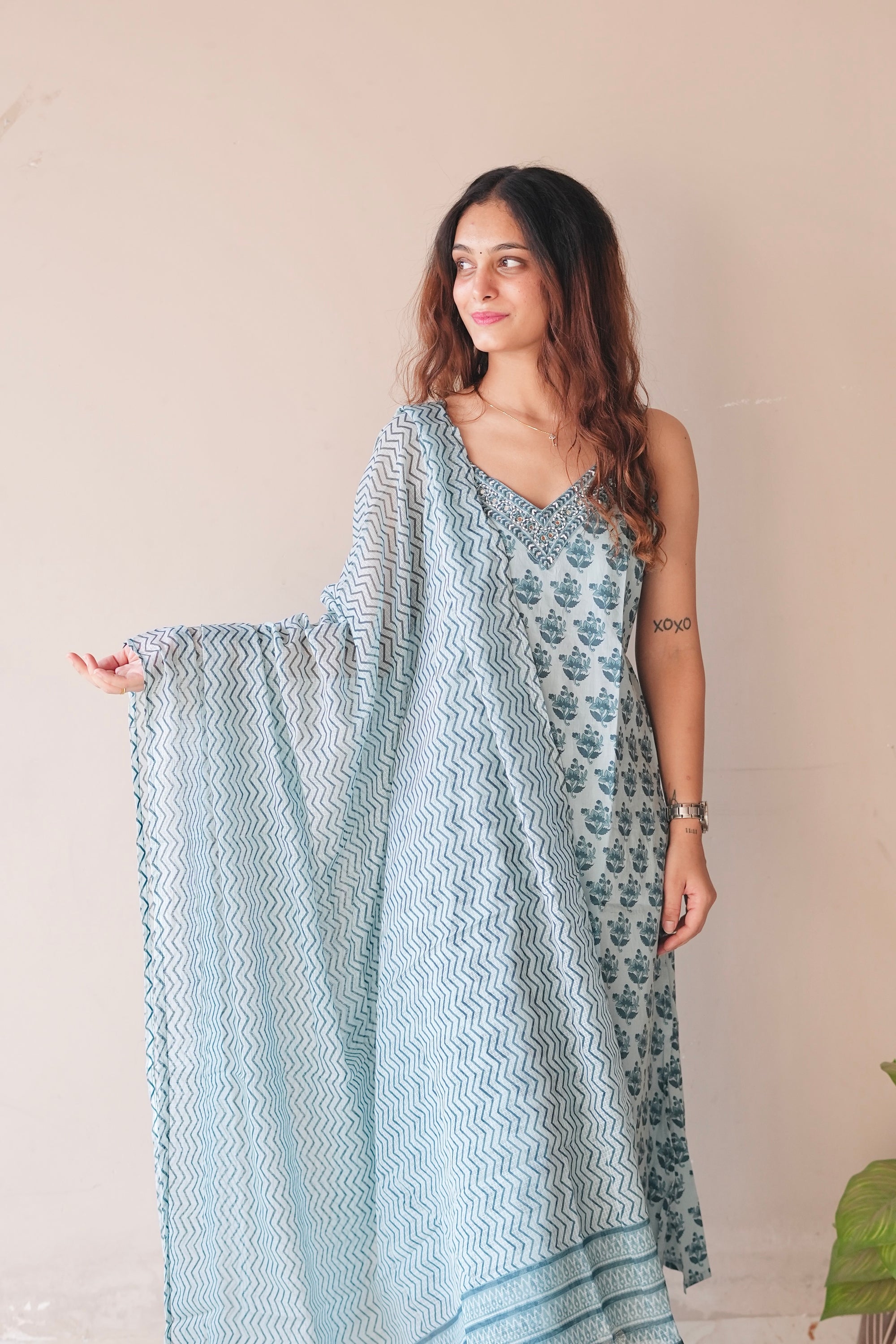 Neela ambar