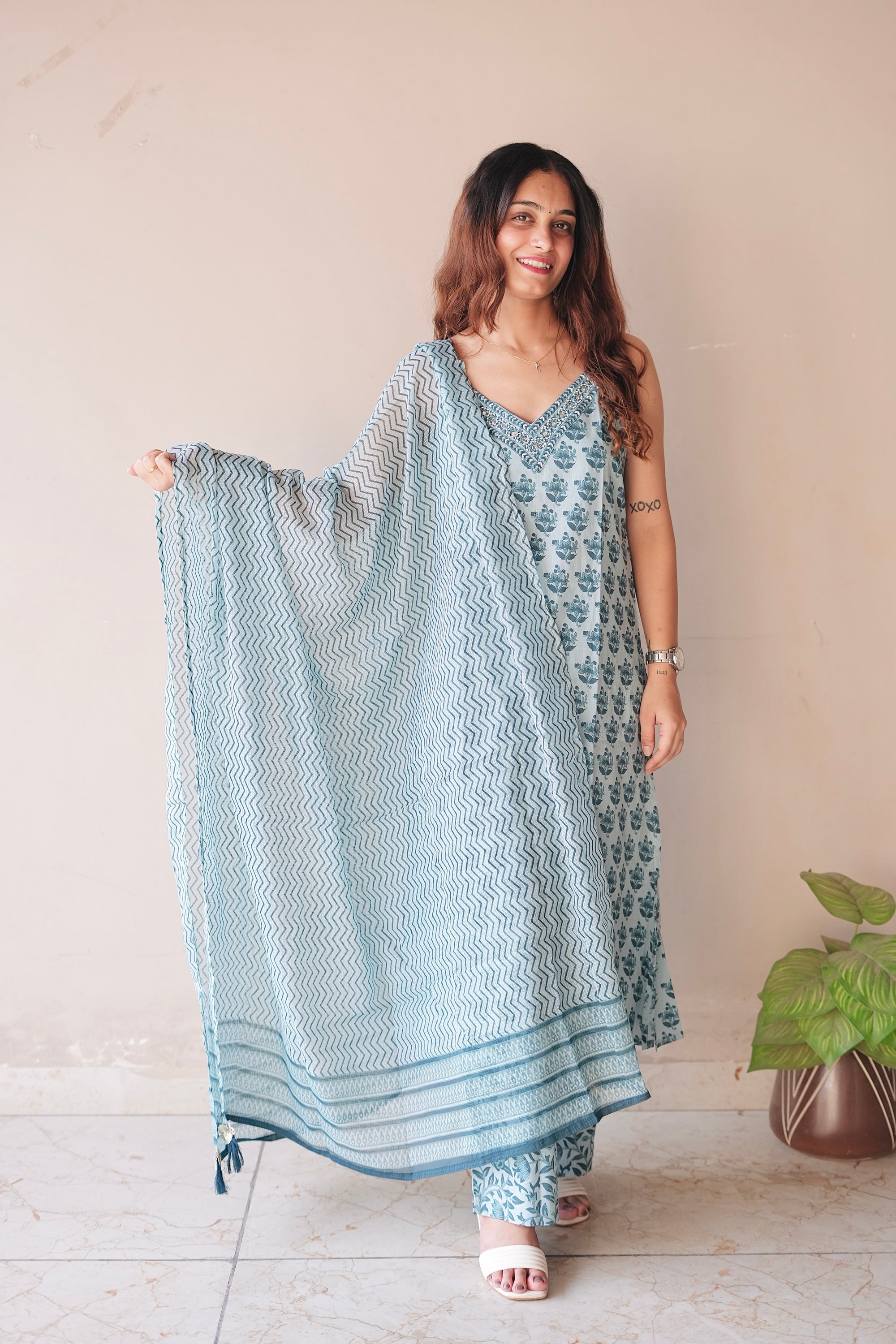 Neela ambar