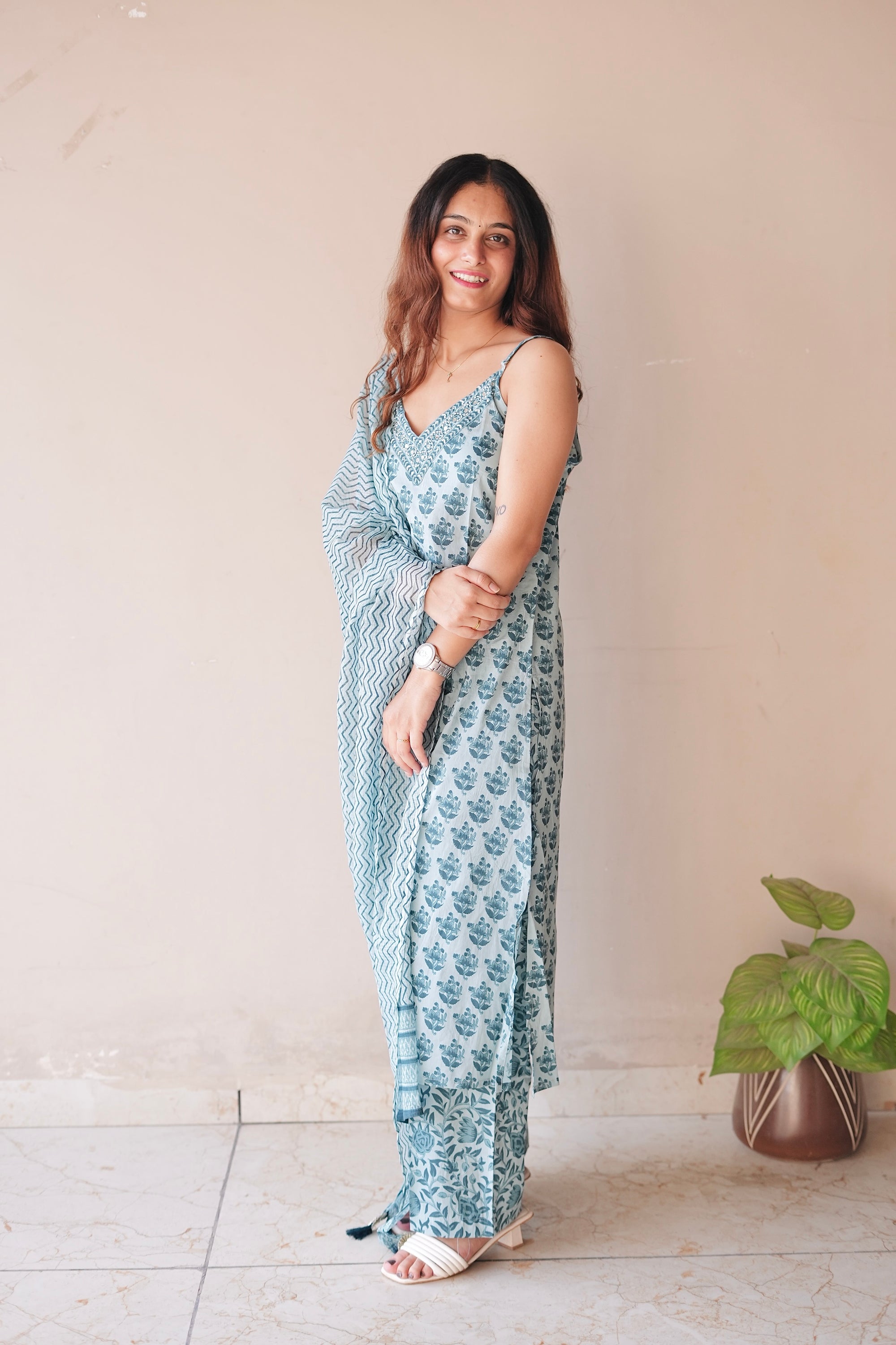 Neela ambar