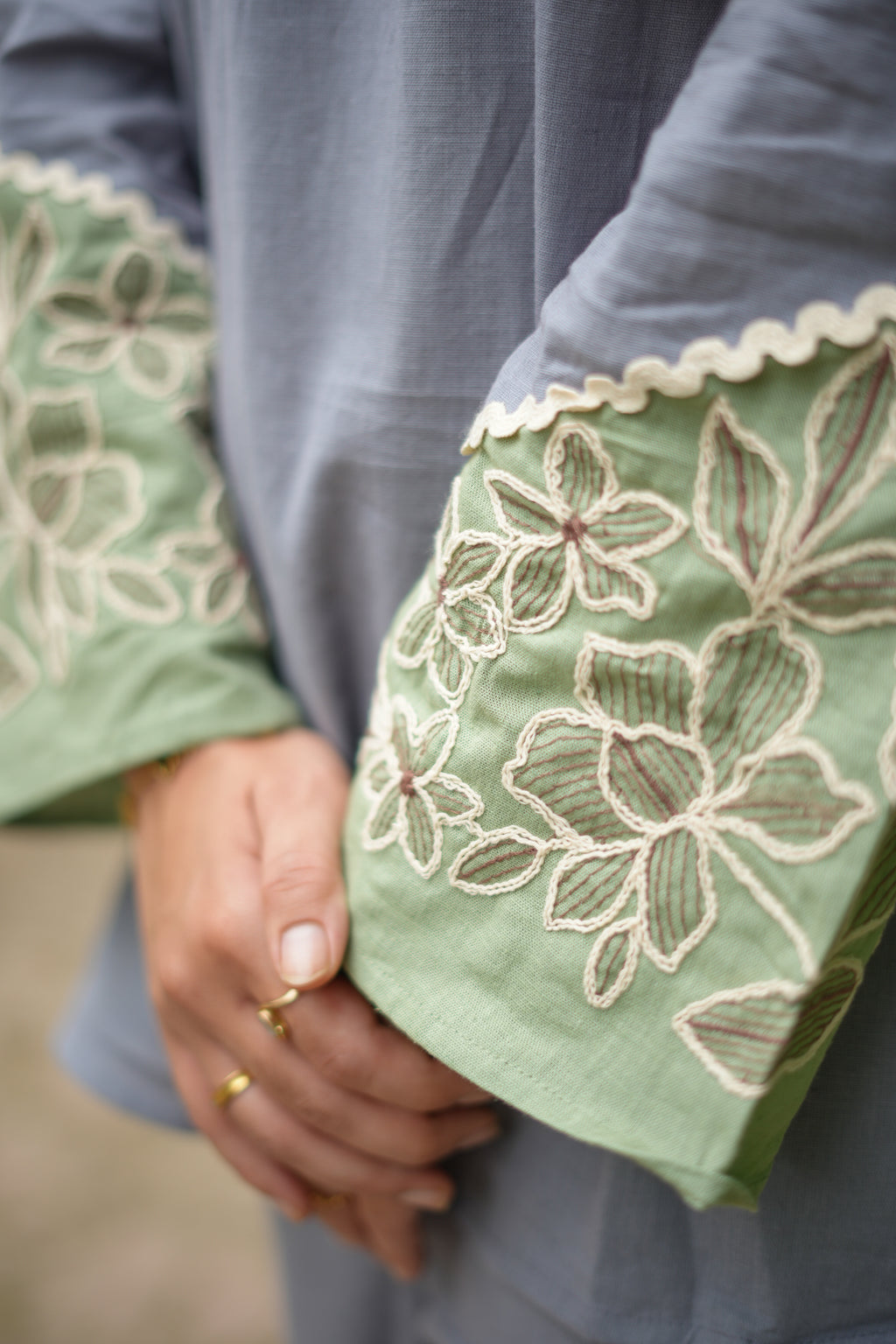 Flora cuff
