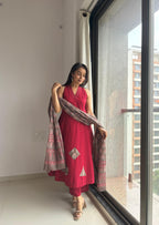 Saundrya